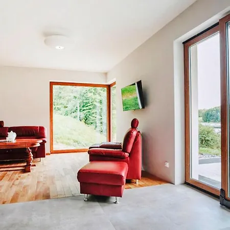 Holiday Directly At The Lake, Dabie