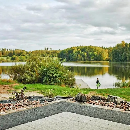 Holiday Directly At The Lake, Dabie *